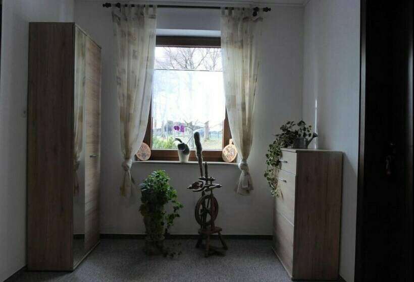 חדר יחיד נוף לגינה, Landgasthof Schneller