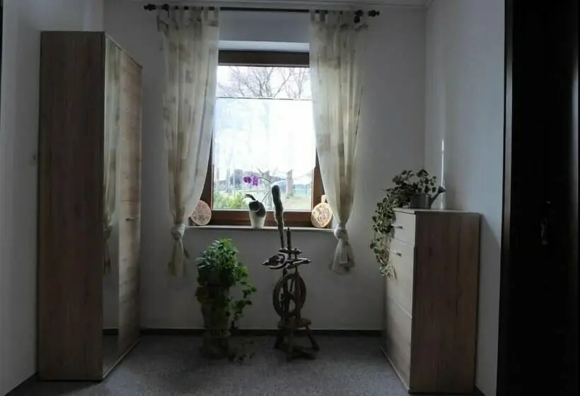 庭の見えるシングルルーム, Landgasthof Schneller