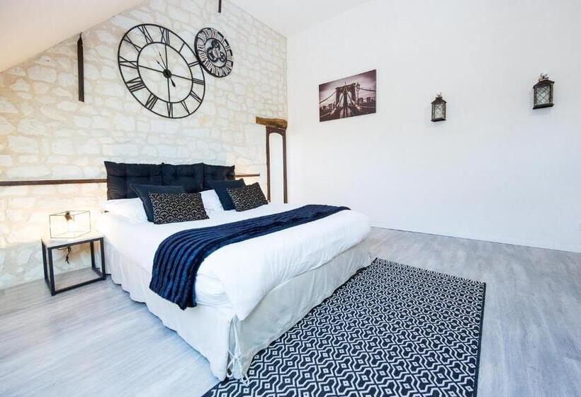 חדר דלוקס, A 2 Pas D Azay