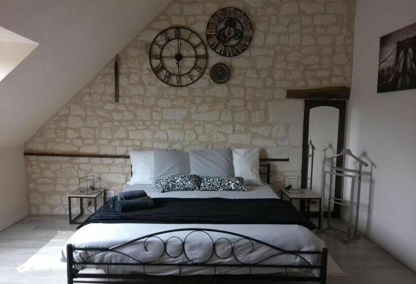 חדר דלוקס, A 2 Pas D Azay