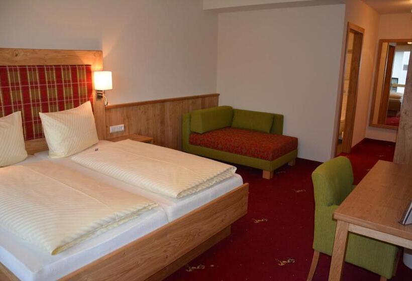 スーペリアールーム, Landgasthof Hotel Rössle