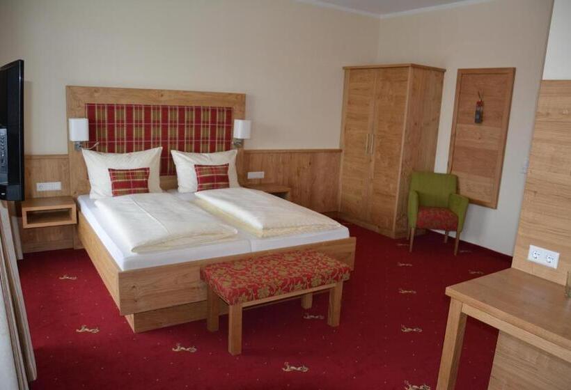 スーペリアールーム, Landgasthof Hotel Rössle