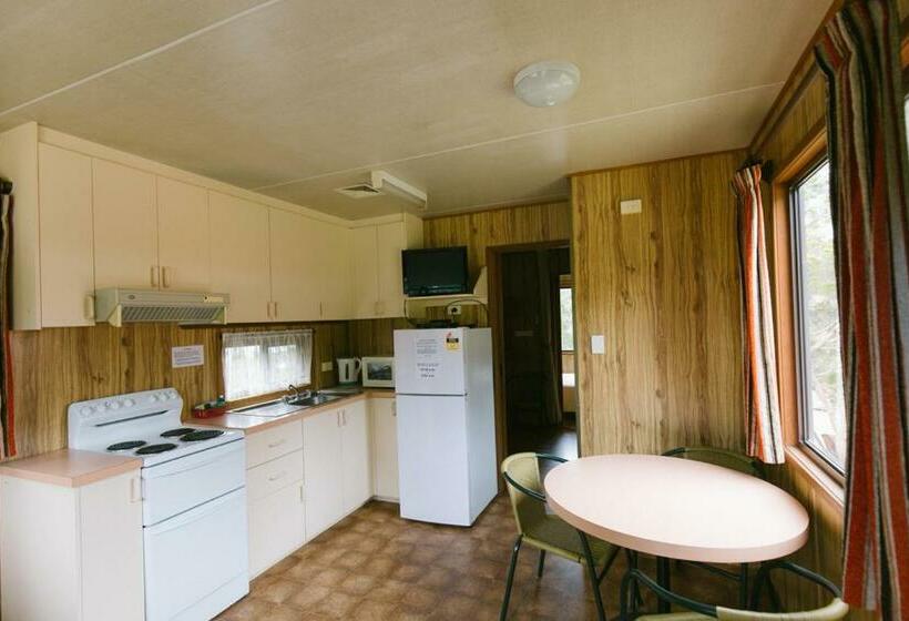 בית, חדר שינה 1, Wonboyn Cabins