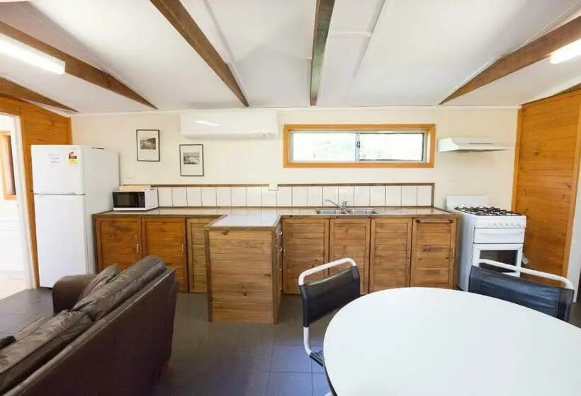２ベッドルームハウス, Wonboyn Cabins