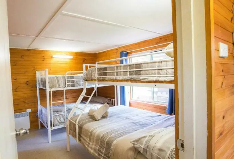 ２ベッドルームハウス, Wonboyn Cabins
