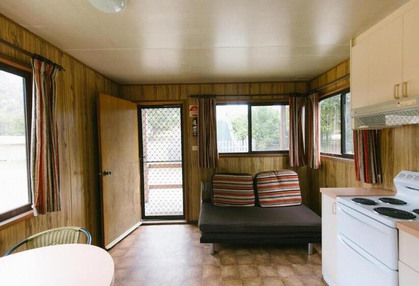 בית, חדר שינה 1, Wonboyn Cabins