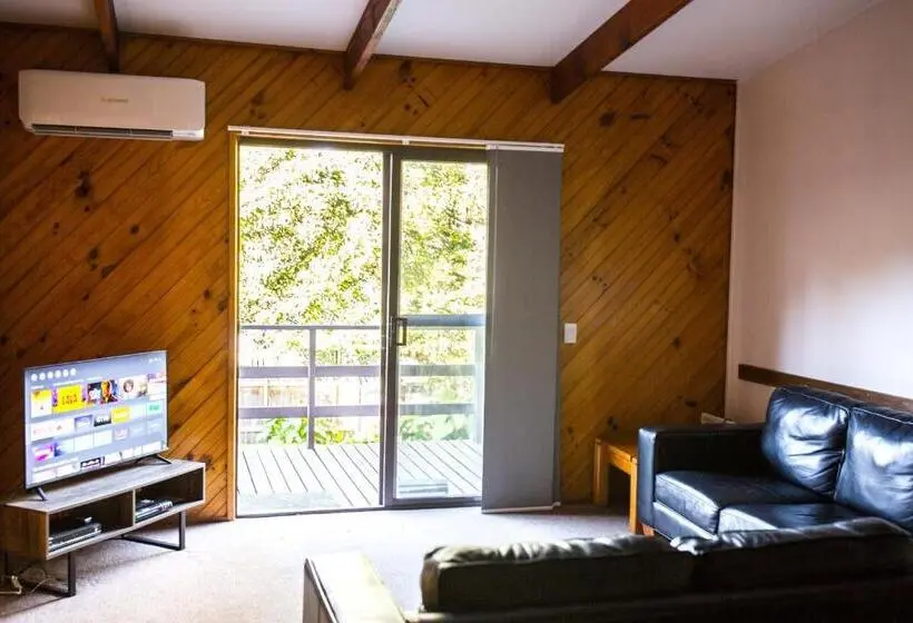 バルコニー付き１ベッドルームアパートメント, Wonboyn Cabins
