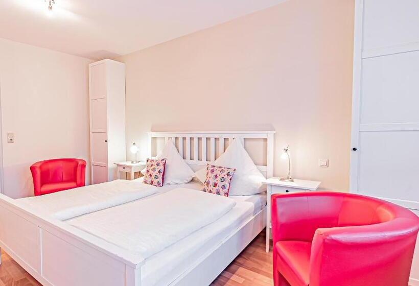 חדר סטנדרט, Johannishof Weincafe & Gastehaus