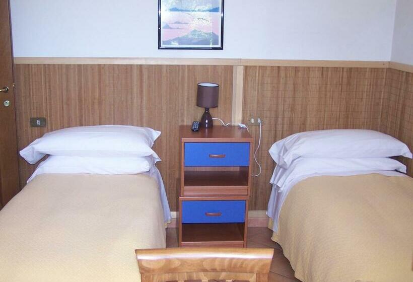 חדר סטנדרט, Ristorante La Torretta