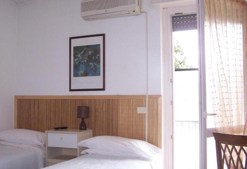 חדר סטנדרט יחיד, Ristorante La Torretta