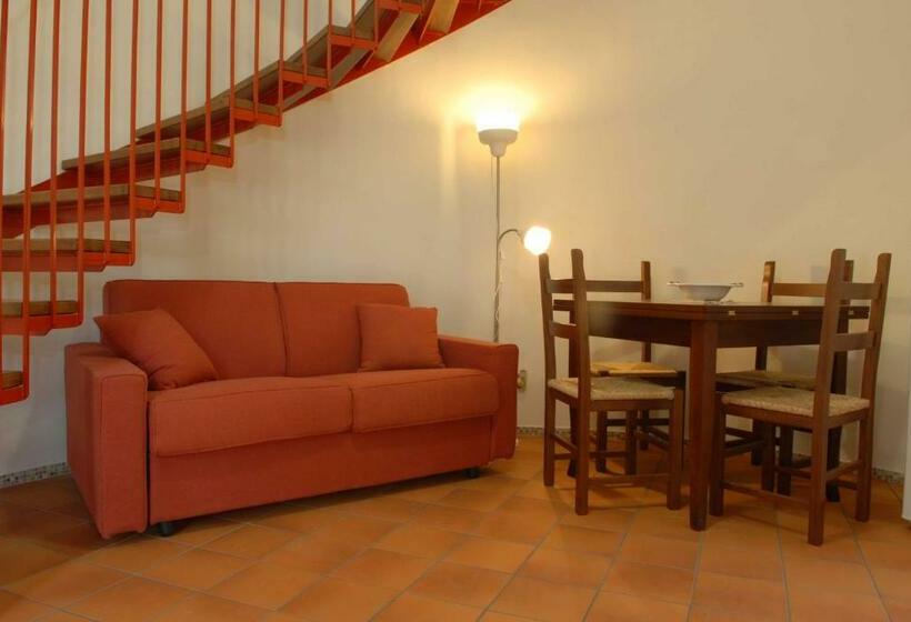 شقة غرفة واحدة, Agriturismo La Petrosa