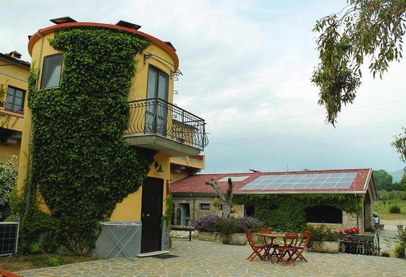 شقة غرفة واحدة, Agriturismo La Petrosa