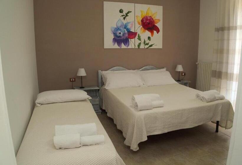 غرفة قياسية ثلاثية, Agriturismo La Petrosa