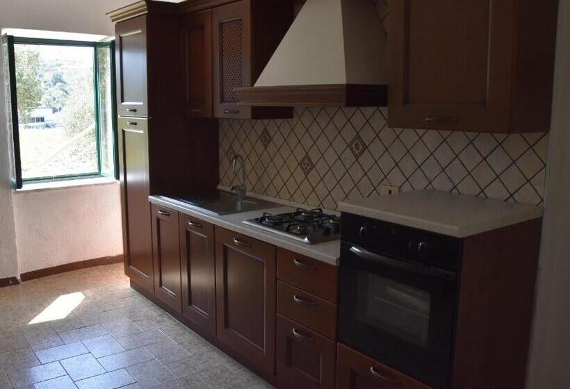 منزل غرفتين نوم, Agriturismo La Petrosa