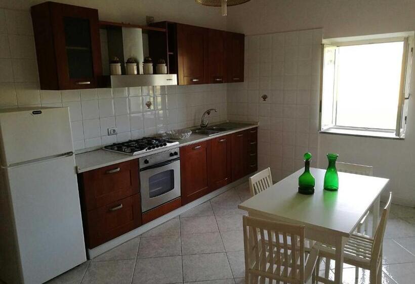 منزل غرفتين نوم, Agriturismo La Petrosa