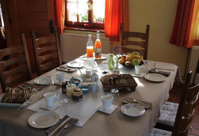 Standard room with outdoor bath, B&b Au Fil Des Saisons Sur La Wiels