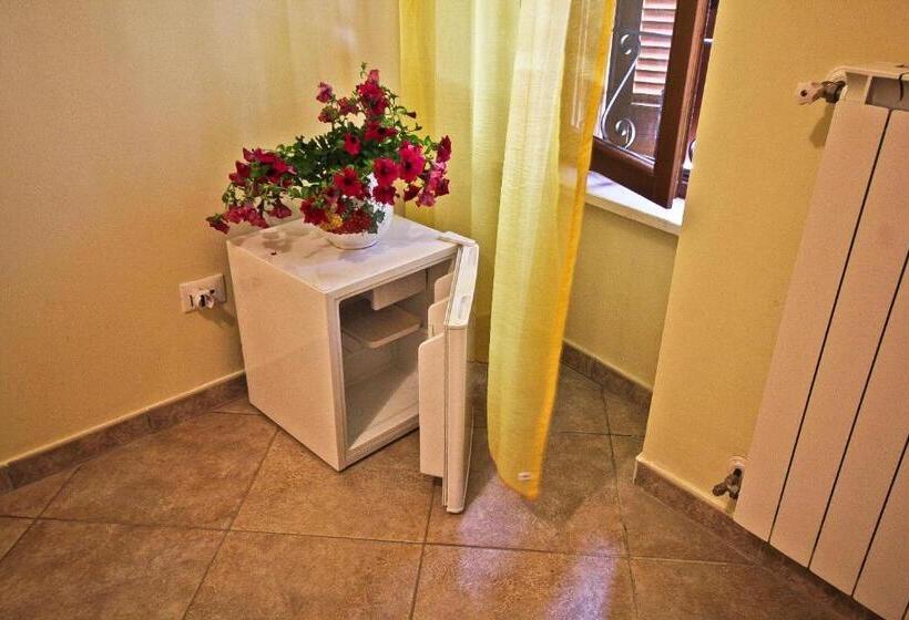 غرفة قياسية, Il Cantinone Rooms