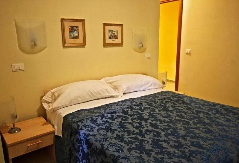 1ベッドルームアパートメントをつなぐ, Il Cantinone Rooms