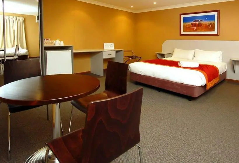 デラックストリプルルーム, Victoria Hotel Strathalbyn