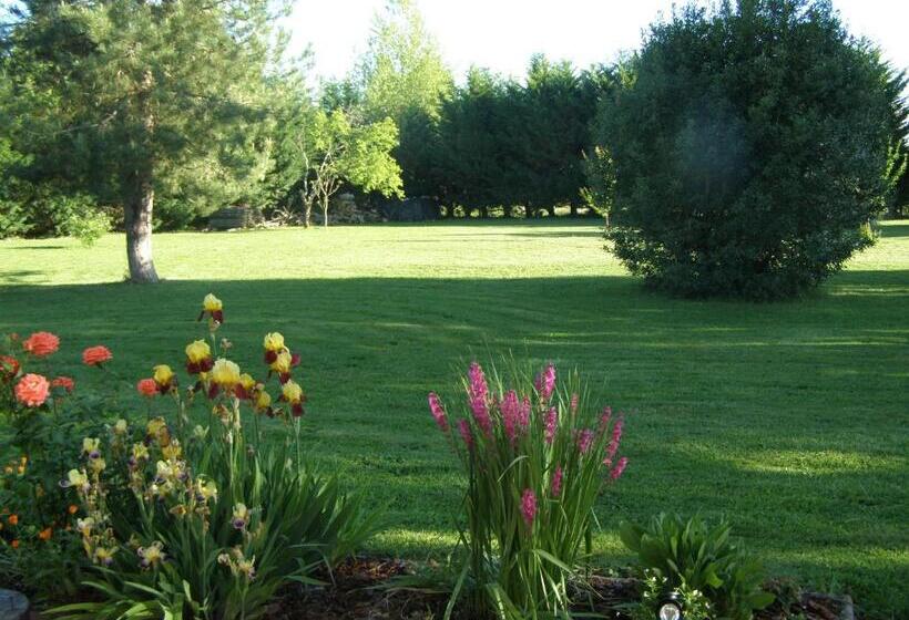 标准房带园景, Chambres D Hotes Les Denias