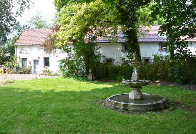 غرفة قياسية مطلّة علي الحديقة, La Gentilhommière Du Château De Ragnies