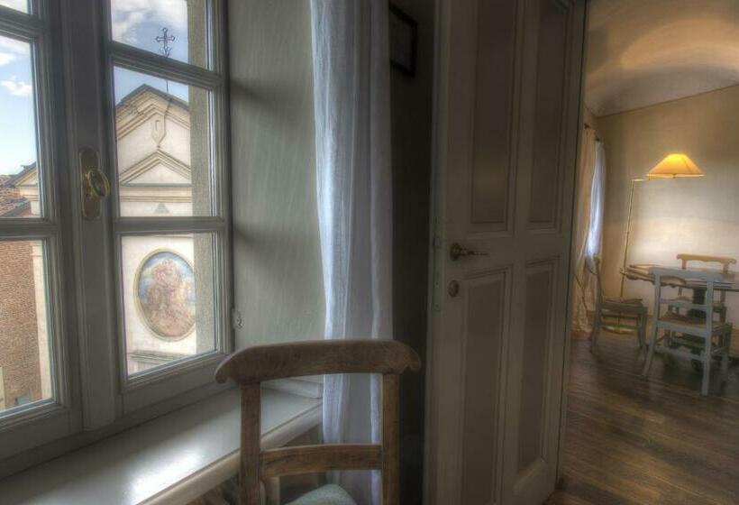 スタンダードルーム, Marchesi Alfieri Cantine E Ospitalità