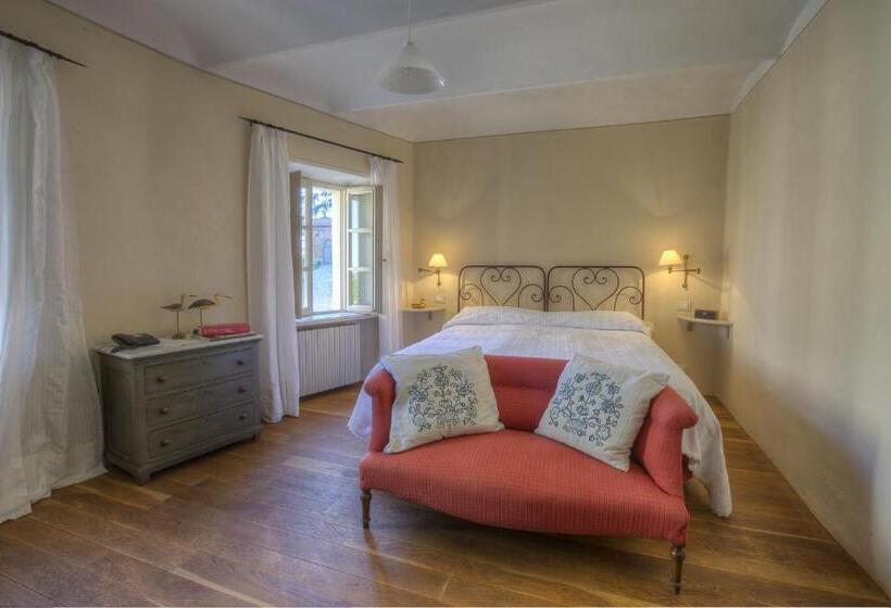 スタンダードルーム, Marchesi Alfieri Cantine E Ospitalità