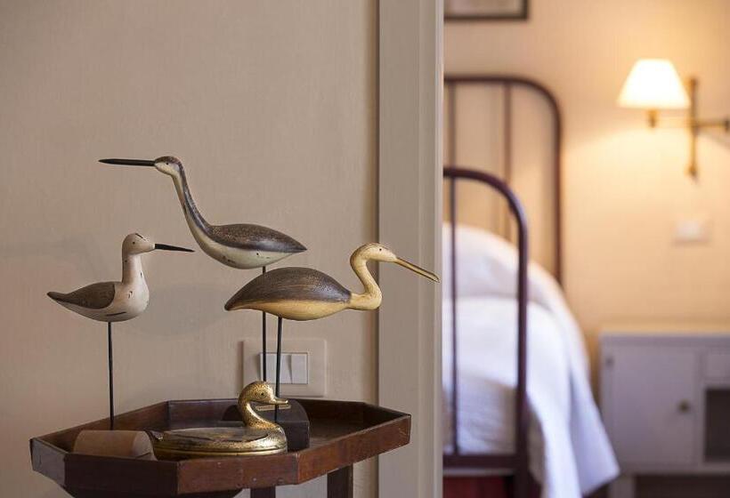 スーペリアールーム, Marchesi Alfieri Cantine E Ospitalità