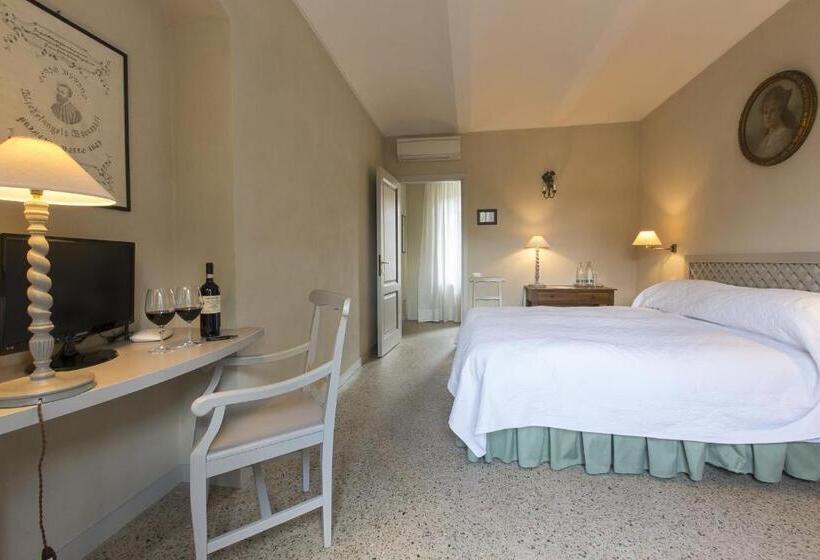 スーペリアールーム, Marchesi Alfieri Cantine E Ospitalità