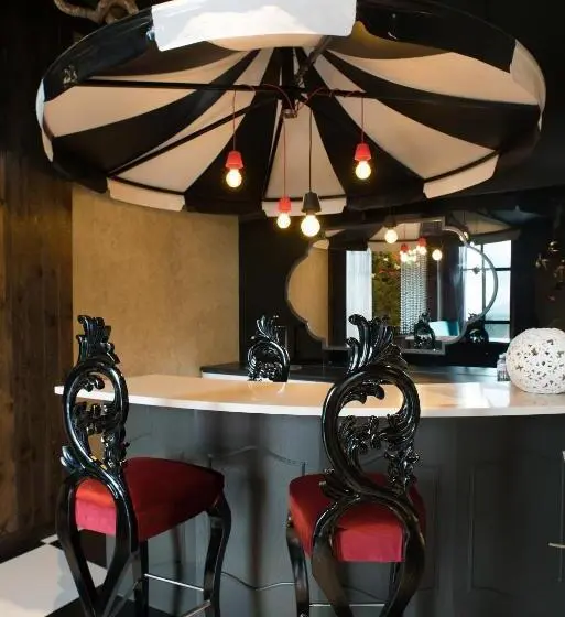 スイート, Vangohh Eminent Hotel & Spa