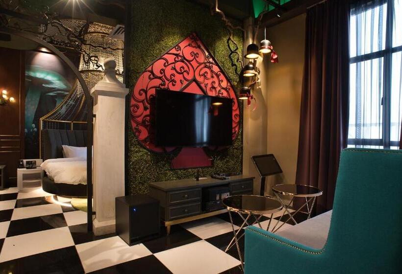 סוויטה, Vangohh Eminent Hotel & Spa