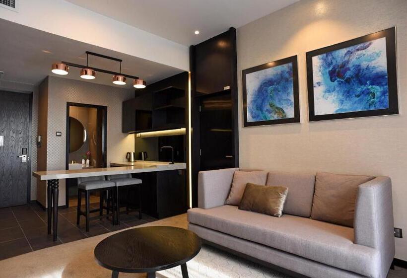 豪华套房, Vangohh Eminent Hotel & Spa