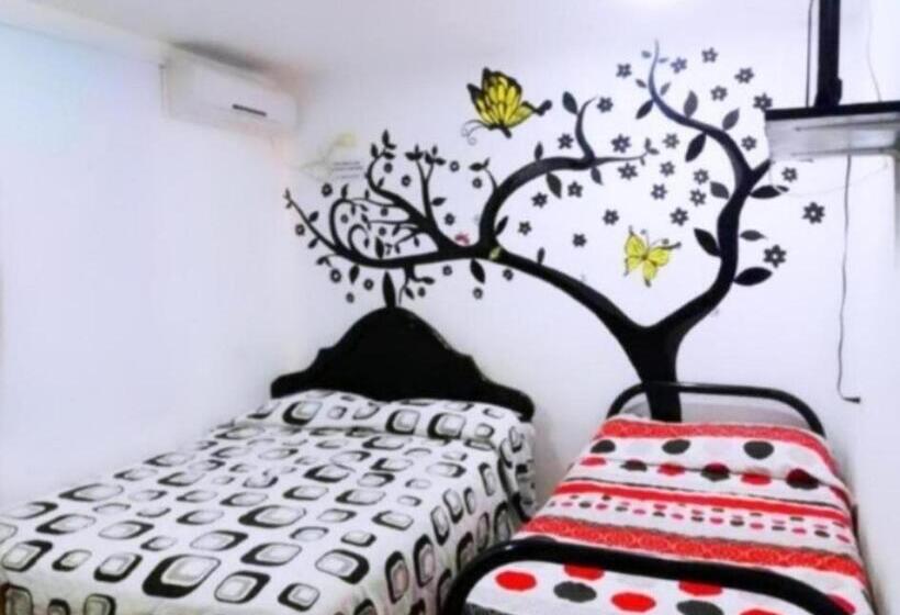 חדר סטנדרט טריפל חדר רחצה חיצוני, Casa Turística Realismo Mágico