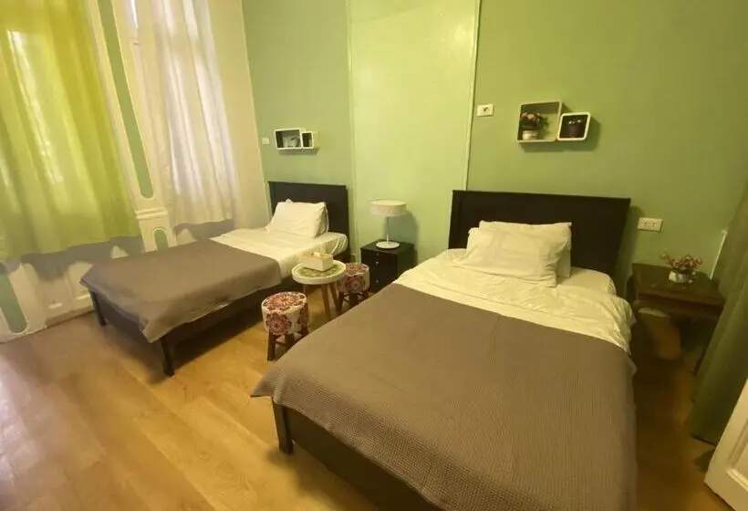 اتاق اکونومی, City Hostel Dormitory