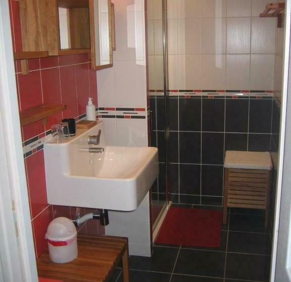 スタンダードルーム, La Minaudière