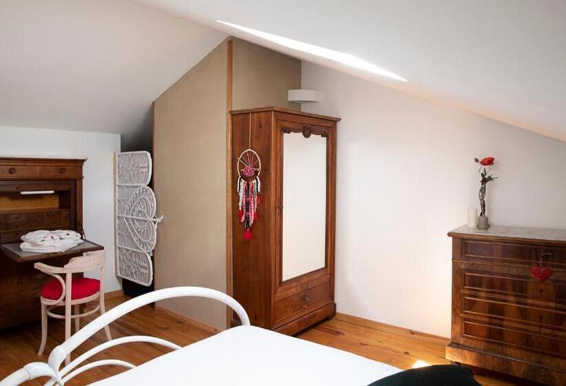 スタンダードルーム, Le Chat Blanc