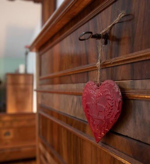 スタンダードルーム, Le Chat Blanc