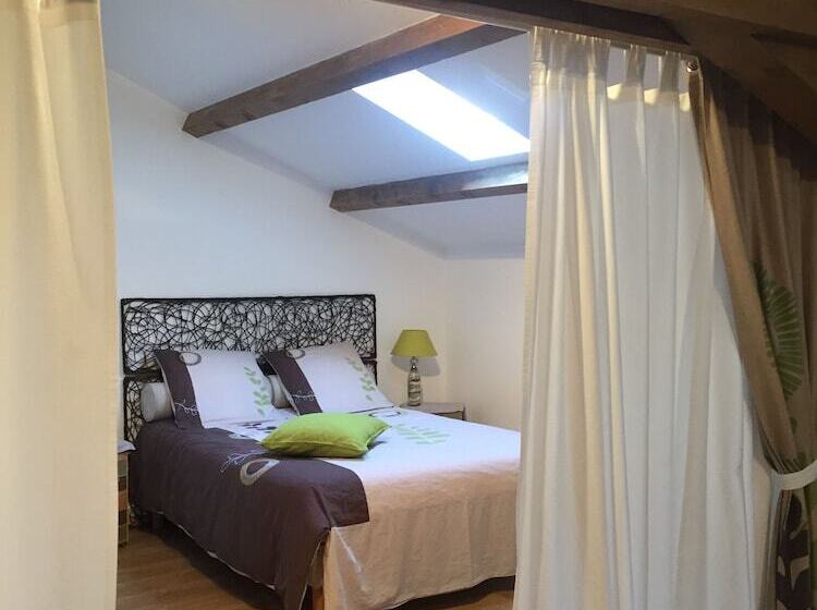 ファミリールーム, Le Chat Blanc