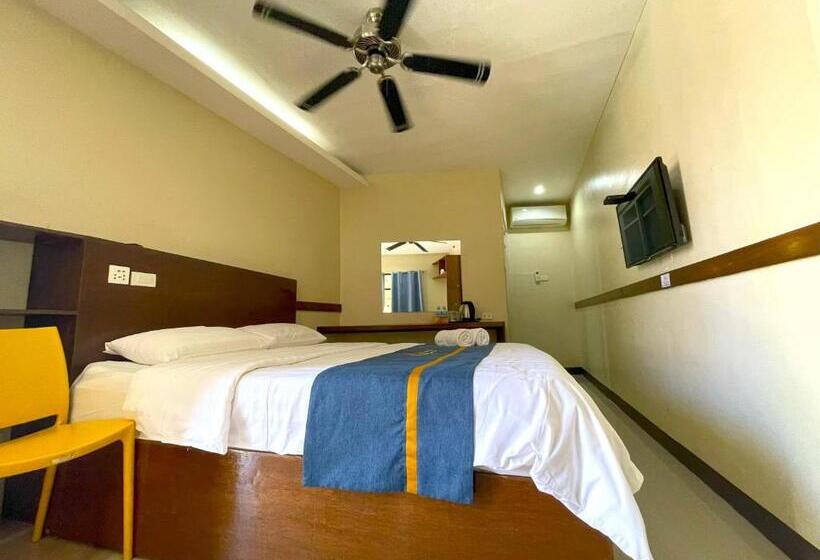 اتاق لوکس, Casa Marco Suites Puerto Galera Powered By Cocotel