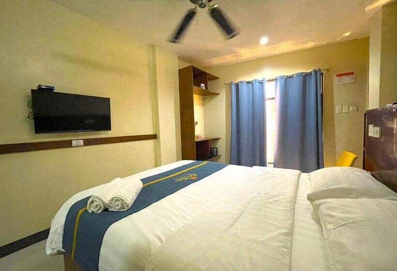 اتاق لوکس, Casa Marco Suites Puerto Galera Powered By Cocotel