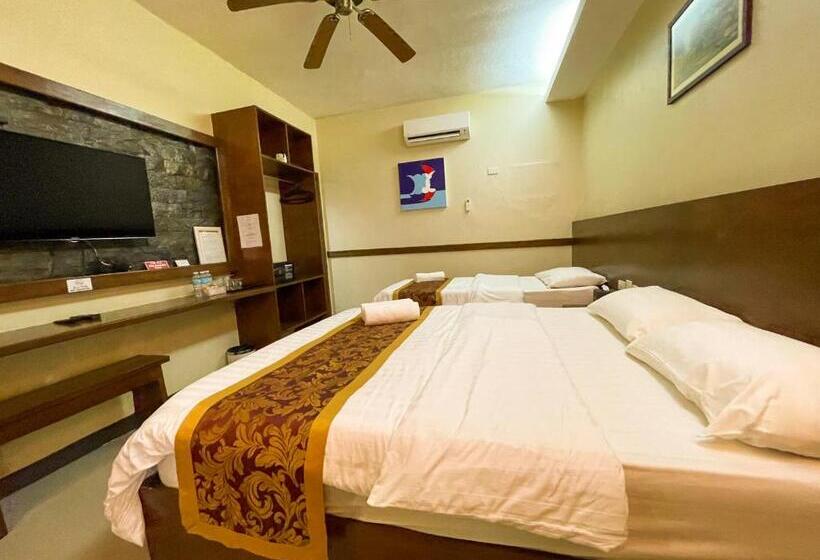 اتاق سوپریور سه تخته, Casa Marco Suites Puerto Galera Powered By Cocotel