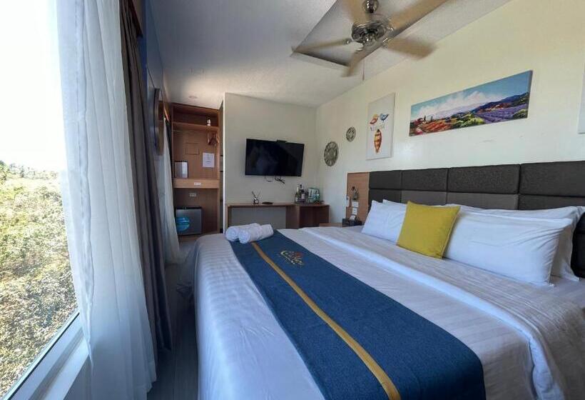 سوییت, Casa Marco Suites Puerto Galera Powered By Cocotel