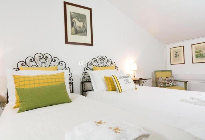 غرفة قياسية مطلّة علي الحديقة, Castello Di Serragiumenta