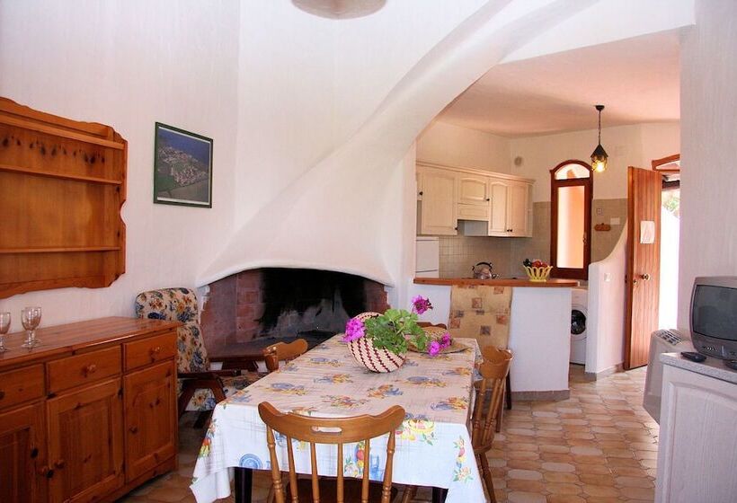 Дом 3 Спальни, Sa Fiorida Case Vacanze