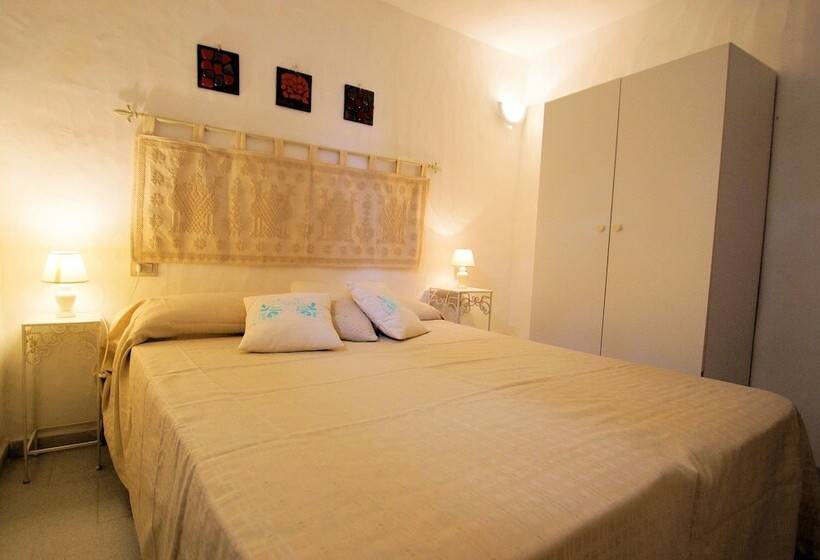 Дом 3 Спальни, Sa Fiorida Case Vacanze