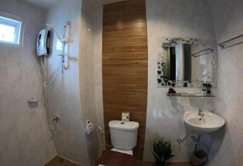 Номер Стандарт, Bussarin Mansion