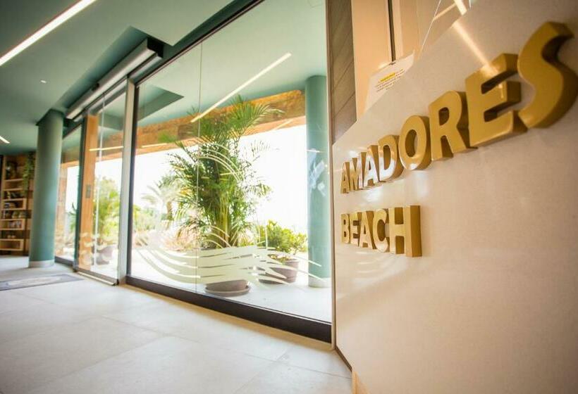 Апартаменты 1 Спальня Вид на Море, Amadores Beach Apartments