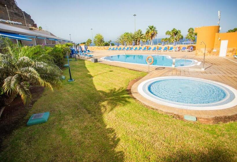 Апартаменты 1 Спальня Вид на Море, Amadores Beach Apartments