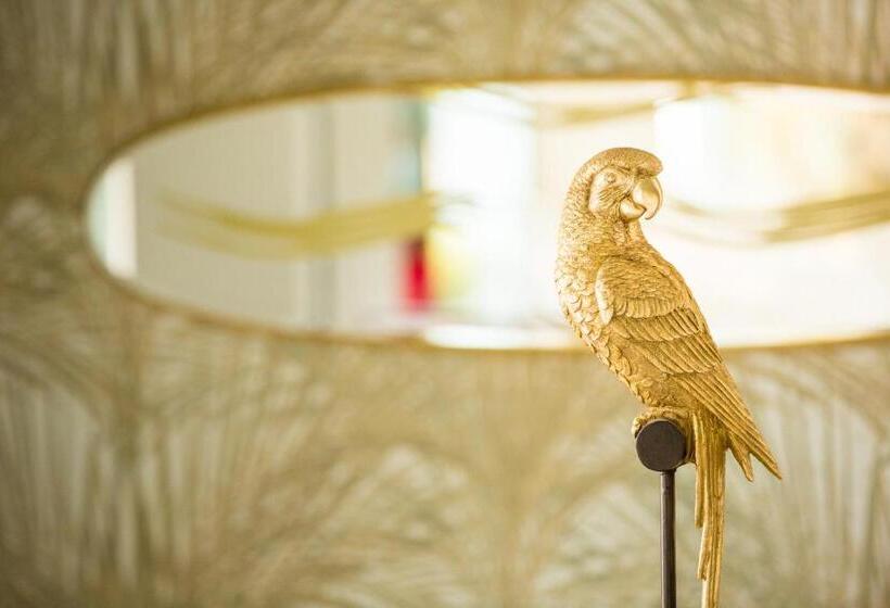 Апартаменты 1 Спальня Вид на Море, Amadores Beach Apartments