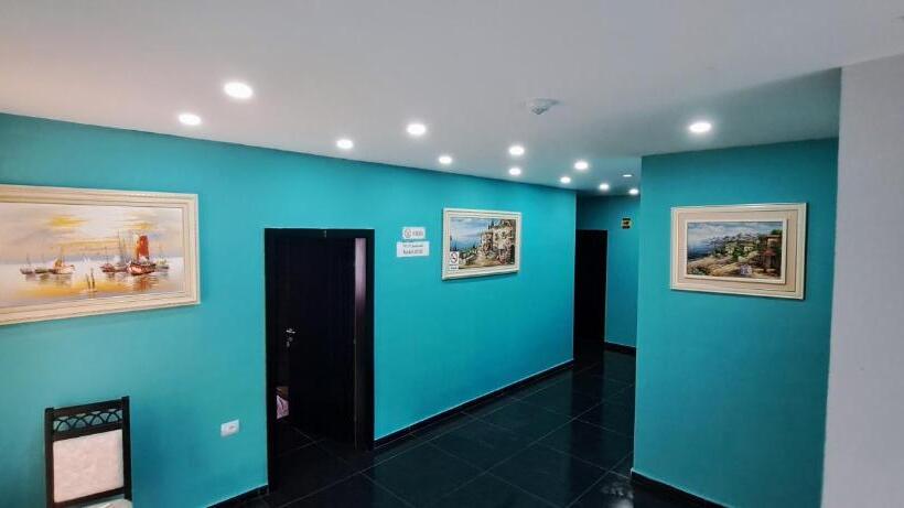 デラックスルーム, Citycenterhotel Shkoder